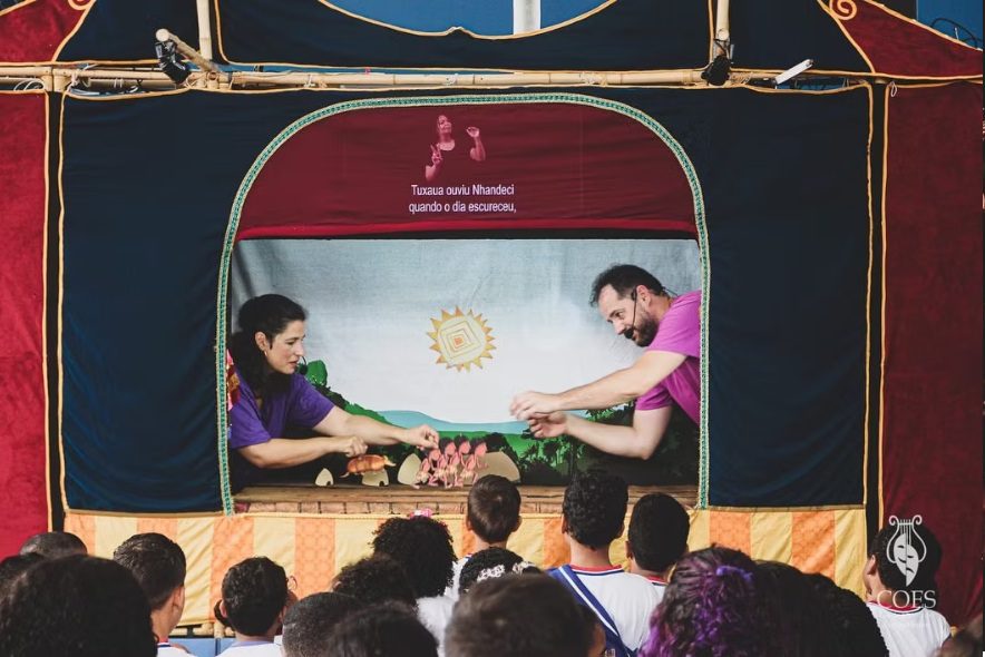 Ópera nos Bairros, espetáculo de marionetes Onheama, com Pequeno Teatro do Mundo