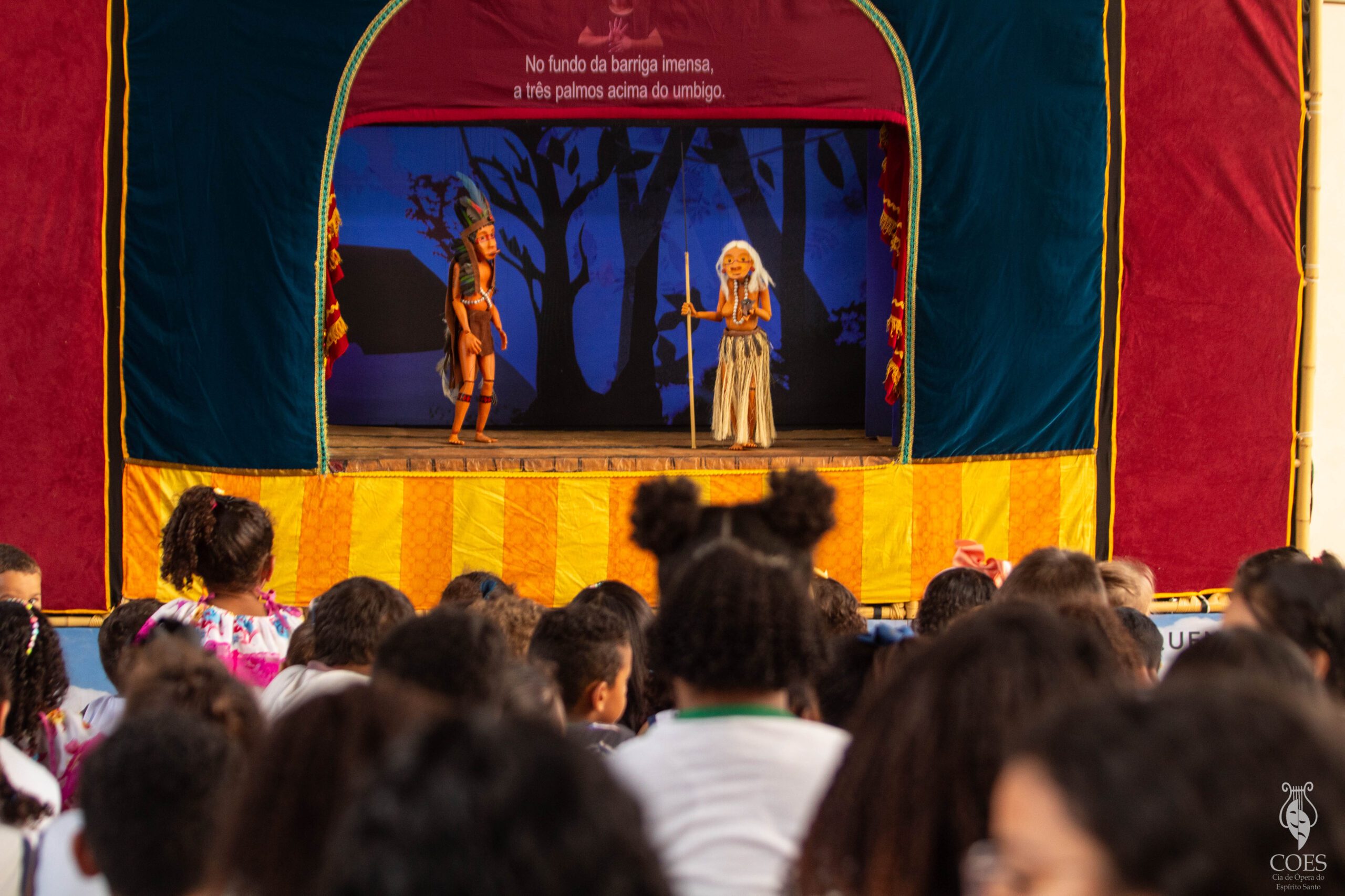 Apresentação da Série Ópera nos Bairros, com o espetáculo Onheama, no Quilombo Graúna, em Itapemirim